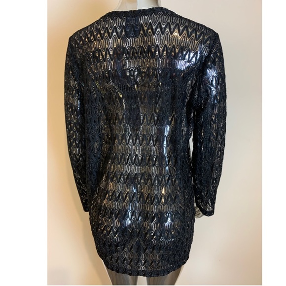 ✨NWOT✨ Black Shimmer Lace Casual Blouse - Picture 3 of 6